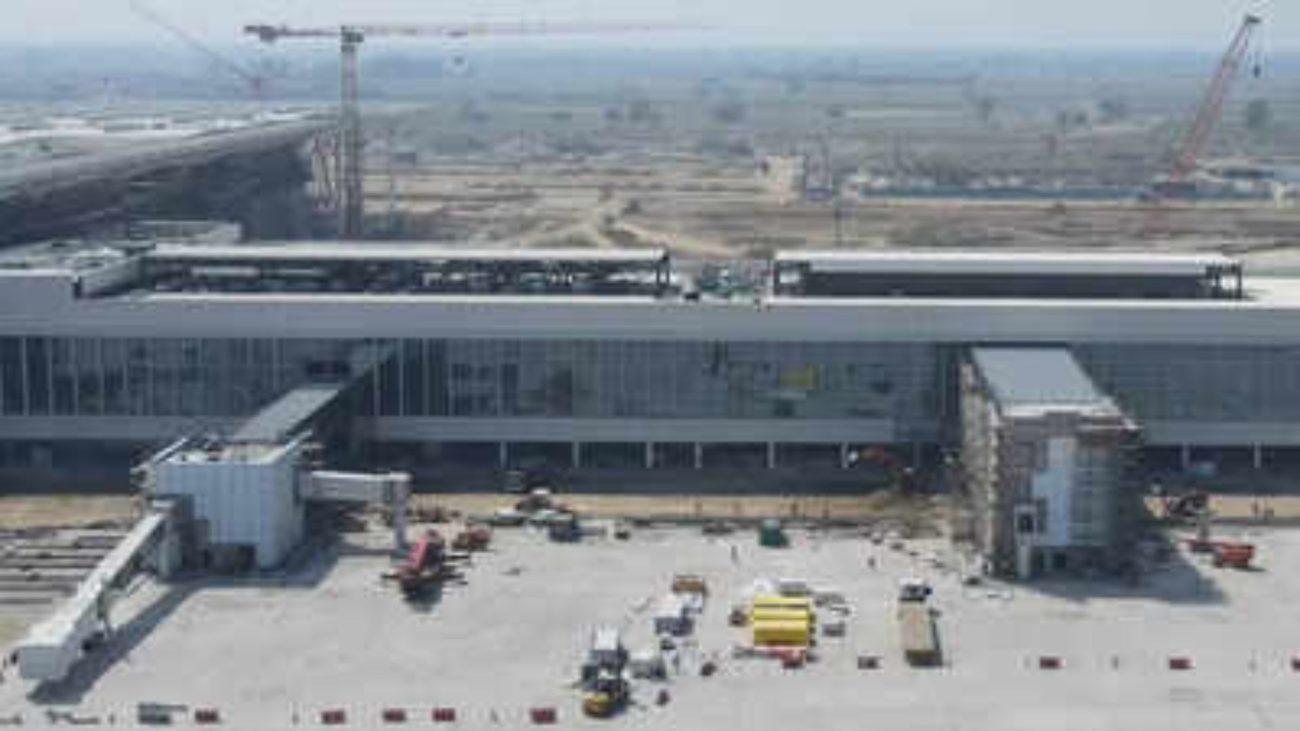 नोएडा एयरपोर्ट के उद्घाटन से पहले केंद्रीय गृह मंत्रालय के एडिश्नल सेक्रेटरी ने सुरक्षा का जायजा लिया, जल्द एयरो ड्रम लाइसेंस मिलने की संभावना बढ़ी