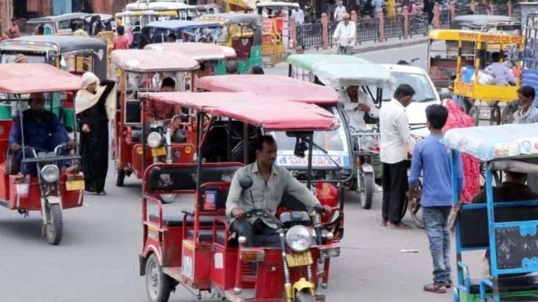 महाराष्ट्र सरकार का बड़ा फैसला, अब ई-रिक्शा और ई-बाइक चलाने के लिए परमिट हुआ अनिवार्य, जानिए क्या हैं नए नियम