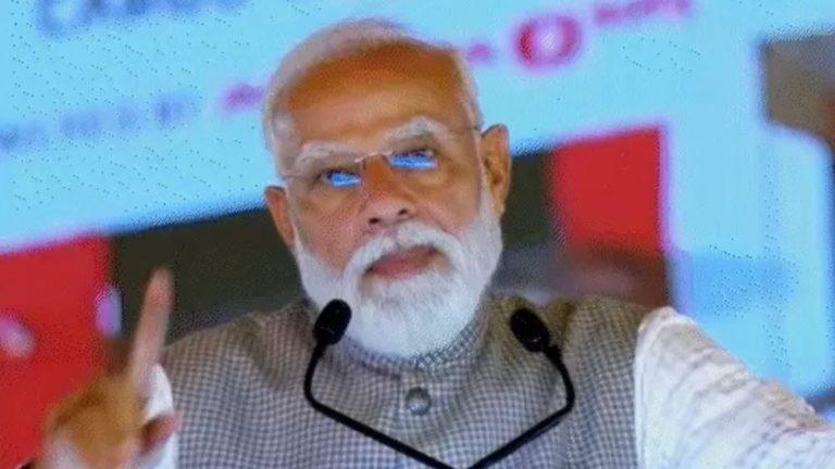 PM मोदी ने जेवर एयरपोर्ट के पहले फेज का उद्घाटन किया, युद्ध संकट पर बोले – ‘इस समय देश को एकजुट होकर लड़ना है’