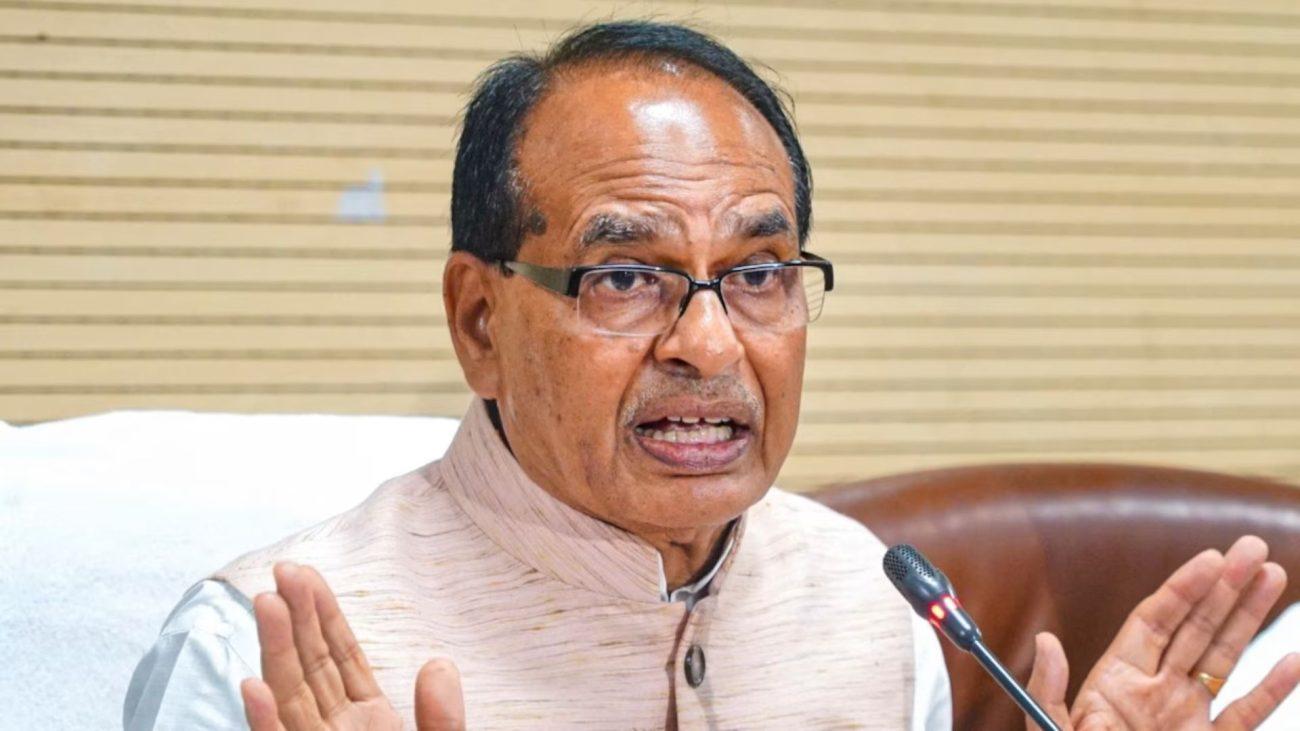 कृषि मंत्री शिवराज सिंह चौहान ने अखिलेश यादव पर कसा तंज, कहा- ‘सपा राज में यूपी नरक बन गया था’