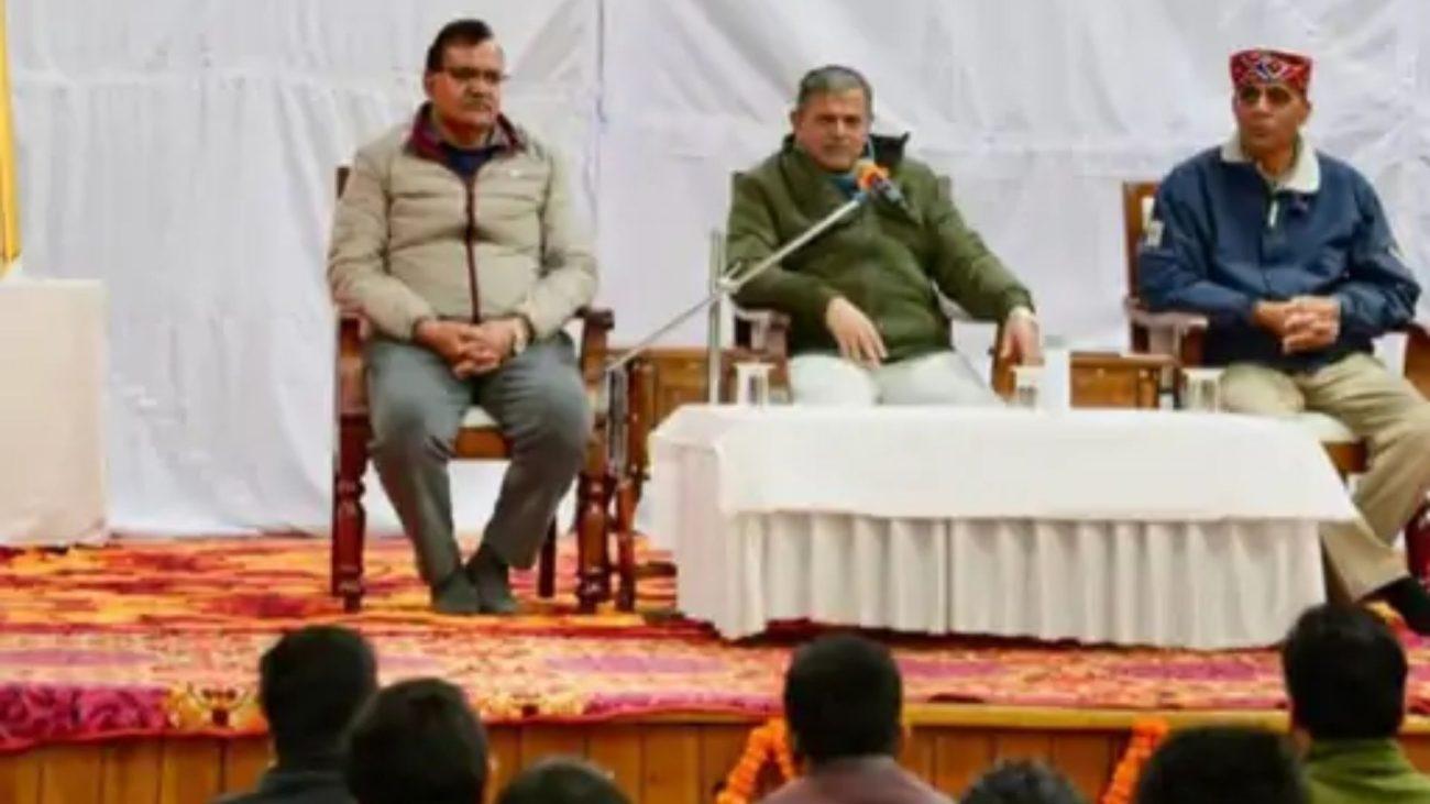 धर्मशाला में दलाई लामा से मिले RSS सरकार्यवाह दत्तात्रेय होसबाले, भारत रत्न पर हुई अहम चर्चा