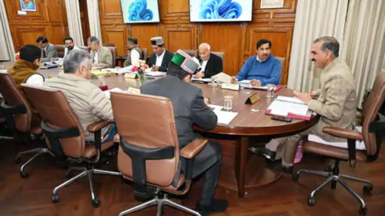 हिमाचल सीएम सुखविंदर सुक्खू की कैबिनेट में पंचायत आरक्षण रोस्टर बदला, चंडीगढ़-शिमला रोज 2 उड़ानें चलेंगी