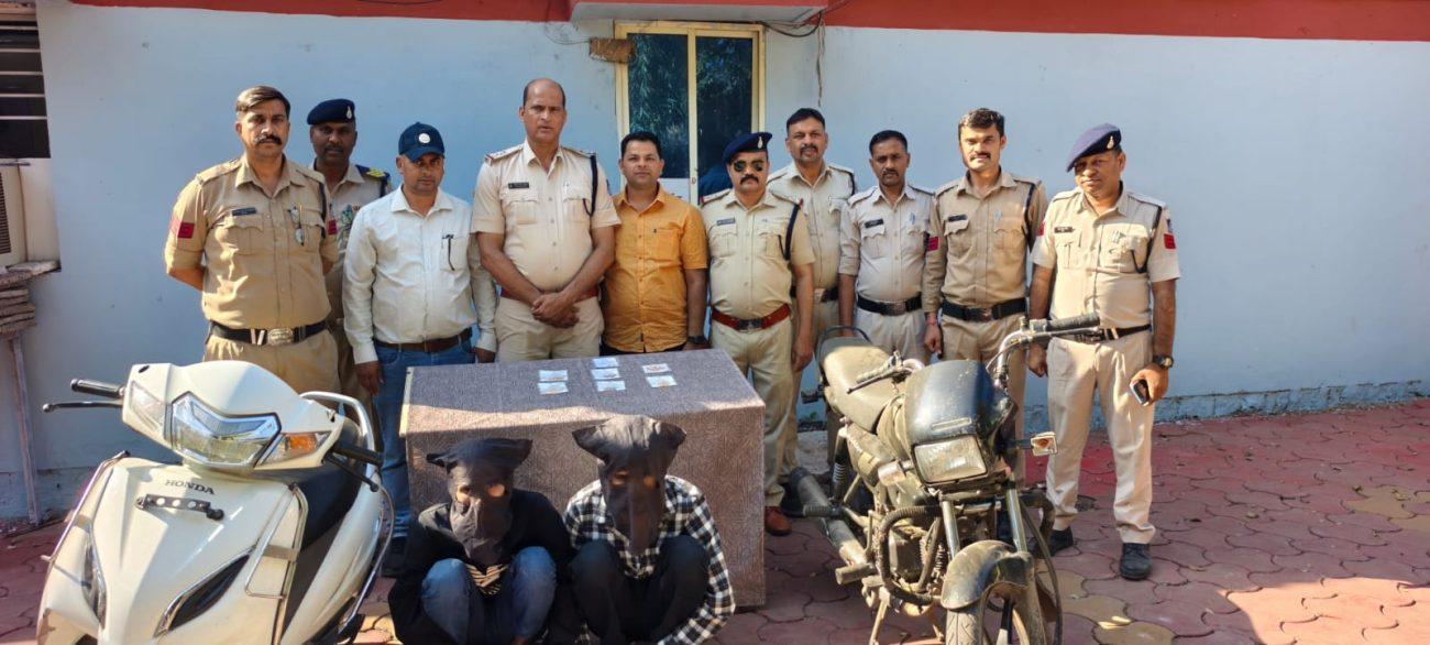 मध्यप्रदेश पुलिस की बड़ी कार्रवाई, चोरी के 05 मामलों का खुलासा,14 आरोपी गिरफ्तार, लगभग 50 लाख रुपये से अधिक का माल बरामद