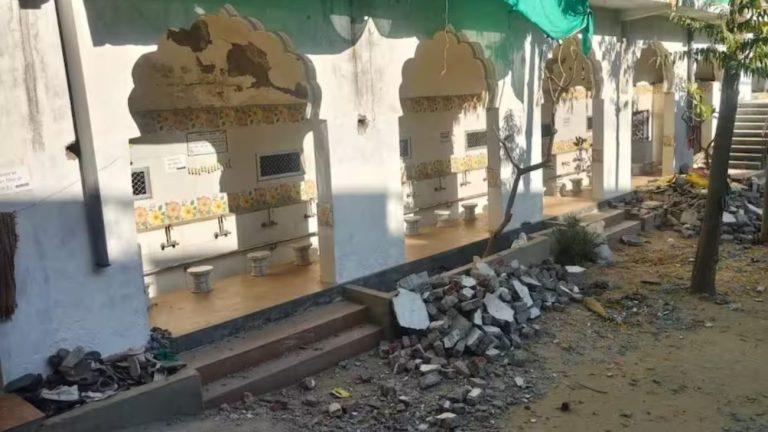 जयपुर में जुमे की नमाज के बाद मस्जिद की दीवार गिरी, हादसे में 21 लोग हुए घायल