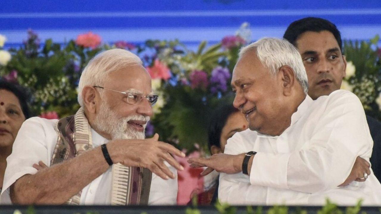 ‘सुशासन बाबू’ के नाम से मशहूर सीएम नीतीश कुमार का जन्मदिन आज, लाखों बच्चों को दी बड़ी सौगात, प्रधानमंत्री मोदी ने दी बधाई