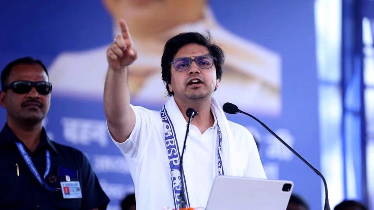 बसपा नेता आकाश आनंद का राहुल गांधी पर पलटवार, कहा- कांशीराम सीएम-पीएम बनाने वाले नेता थे