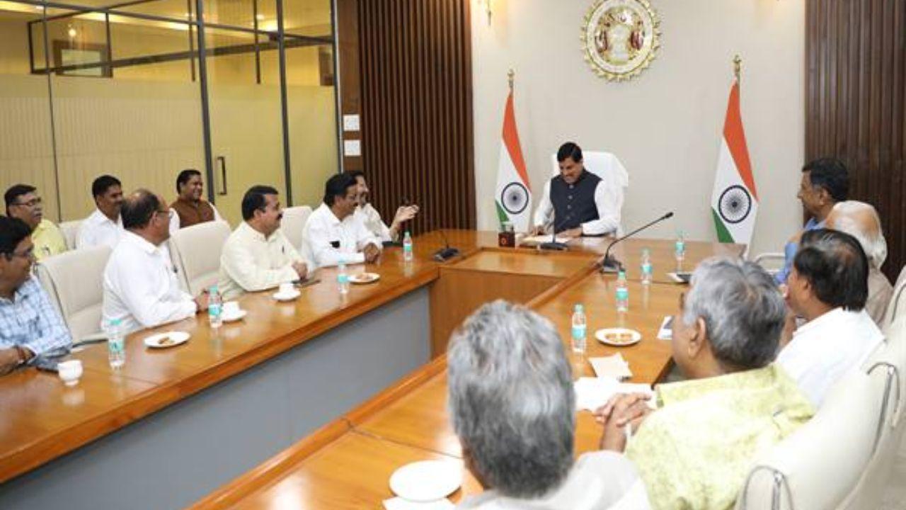 2 मार्च से होनी थी हड़ताल सीएम डॉ मोहन यादव के आश्वासन के बाद बदला फैसला, चलेंगी बसें