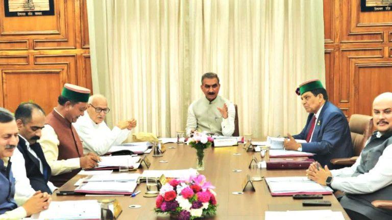हिमाचल प्रदेश में चिट्टा आरोपियों के पंचायत चुनाव लड़ने पर लगेगी रोक, कैबिनेट ने नए विधेयक को दी मंजूरी, स्वास्थ्य और शिक्षा पर भी अहम फैसले