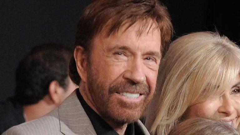 मार्शल आर्ट्स के धुरंधर Chuck Norris ने दुनिया को कह अलविदा, इमोशनल हुए अक्षय कुमार