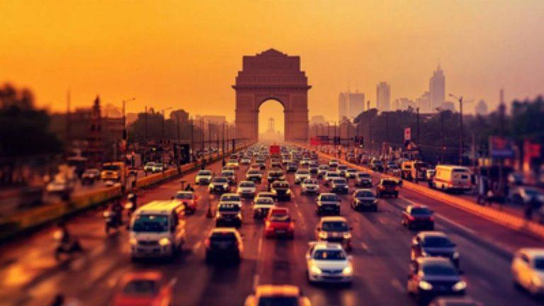 दिल्ली में आज IPL का मुकाबला, जारी की गई ट्रैफिक एडवाइजरी, देखें एंट्री और पार्किंग पॉइंट