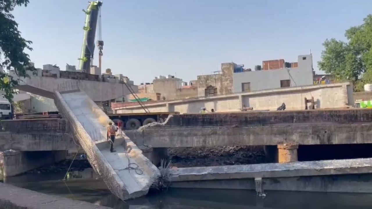 ग्वालियर में एलिवेटेड रोड का निर्माणाधीन हिस्सा गिरा, एक मजदूर घायल, कांग्रेस ने लगाये आरोप, मंत्री ने दिए जांच के आदेश