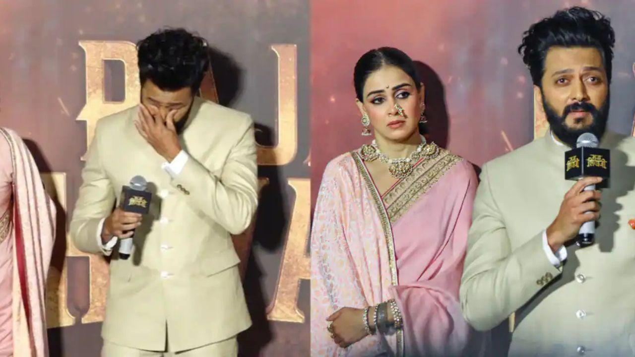 ‘राजा शिवाजी’ के ट्रेलर लॉन्च इवेंट में इमोशनल हुए रितेश देशमुख, पत्नी जेनेलिया भी नहीं रोक सकीं आंसू