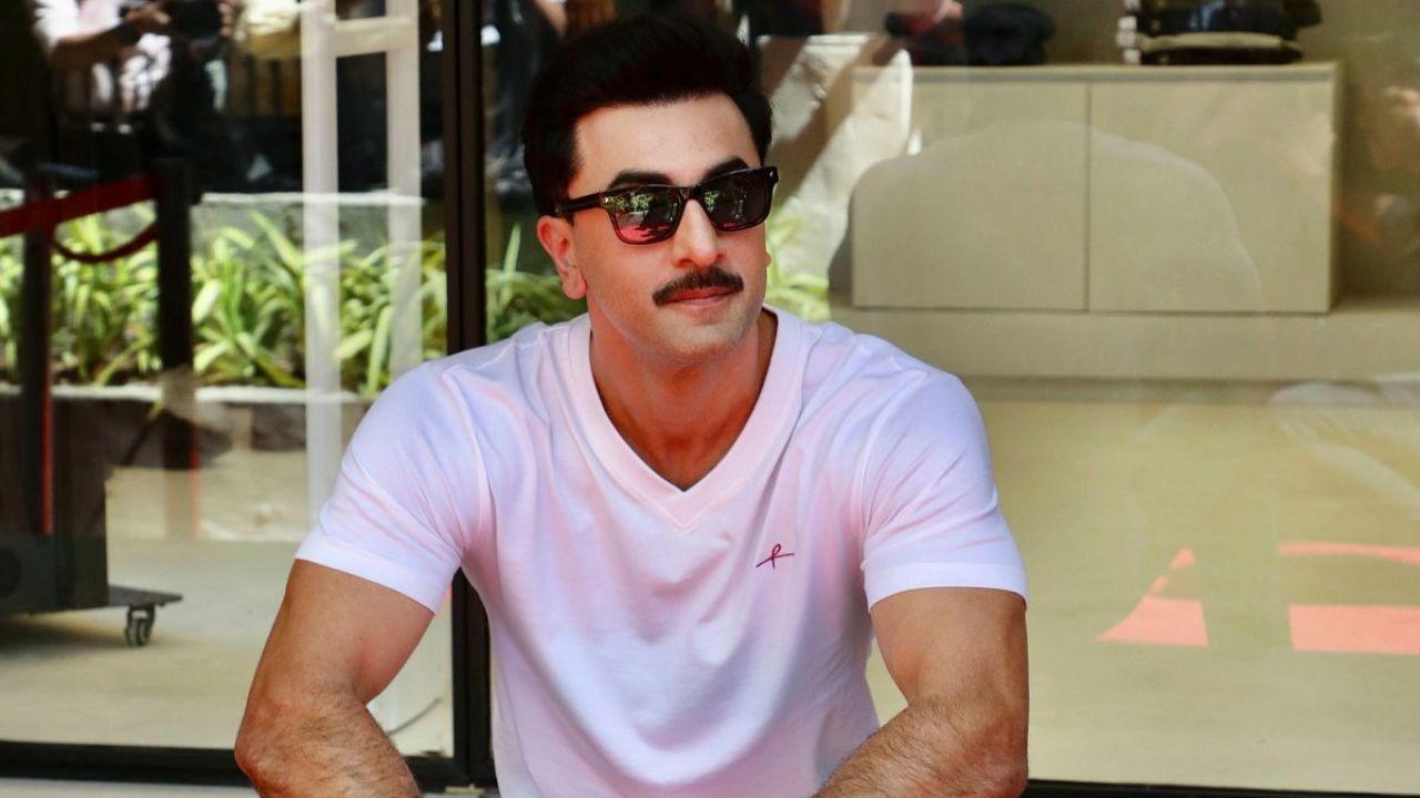 4000 करोड़ की ‘रामायण’ में बड़ा ट्विस्ट! रणबीर कपूर की सौतेली मां बनेंगी ये हीरोइन, उम्र का फर्क जानकर चौंकेंगे आप