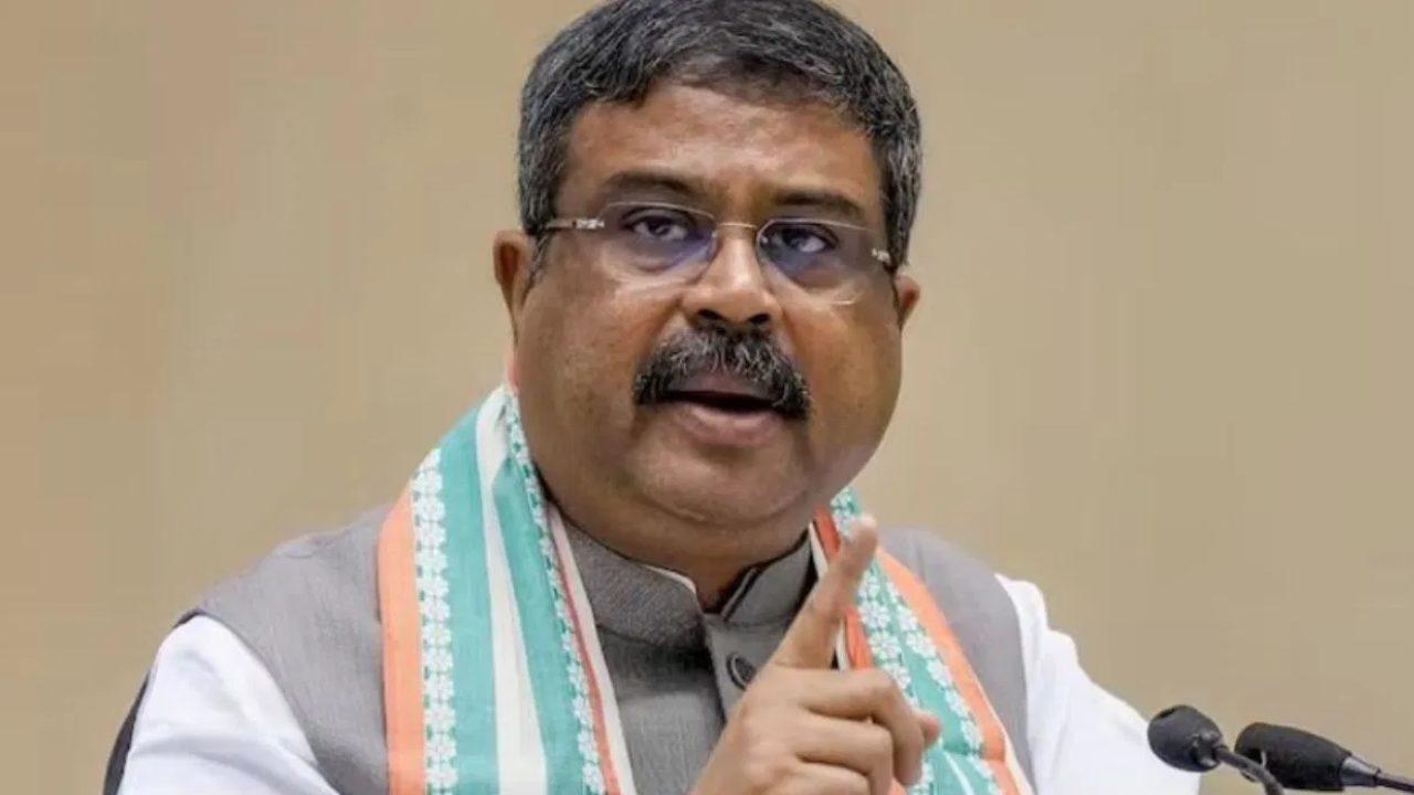 भाजपा सरकार बनते ही देशभर में जाएगा बंगाल का आलू, धर्मेंद्र प्रधान ने की घोषणा, राज्य में किसानों की स्थिति पर TMC सरकार को घेरा