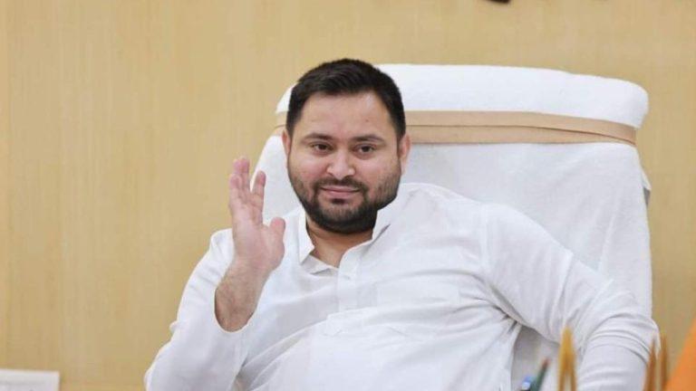 नीतीश कुमार के मुख्यमंत्री आवास खाली करने के सवाल पर तेजस्वी यादव का तंज, बोले- तो आप क्या चाहते हैं, जाके मदद कर दें?