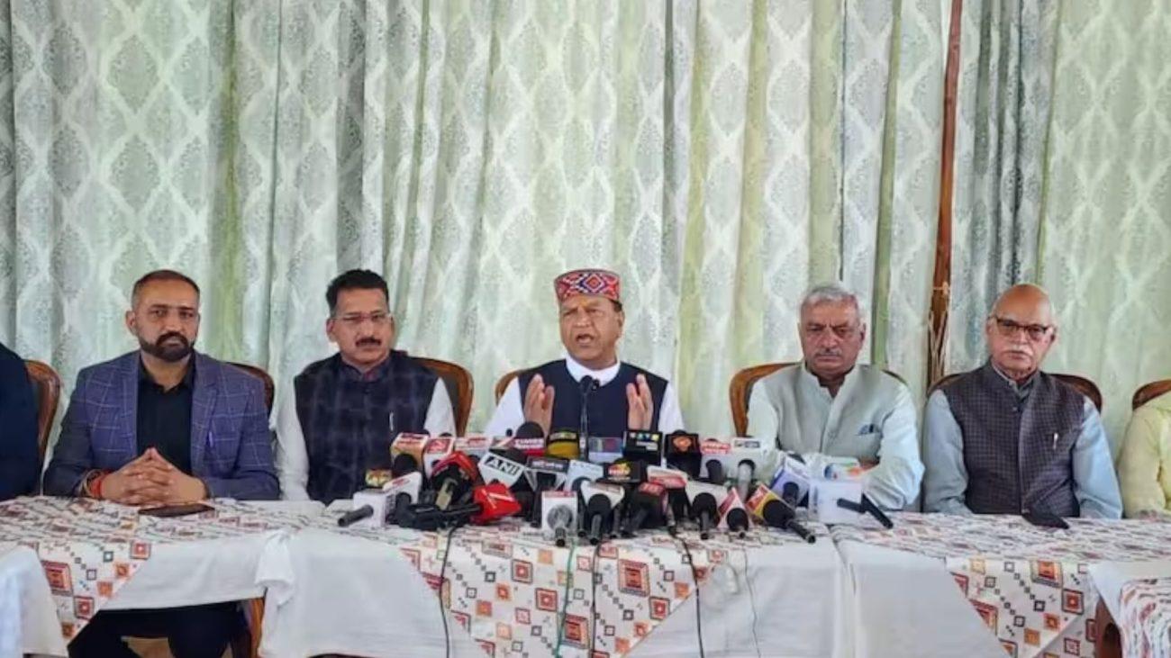 महिला आरक्षण बिल पर बीजेपी ने कांग्रेस पर साधा निशाना, राजीव बिंदल बोले – ‘70 करोड़ महिलाओं की पीठ में छुरा घोंपा गया’