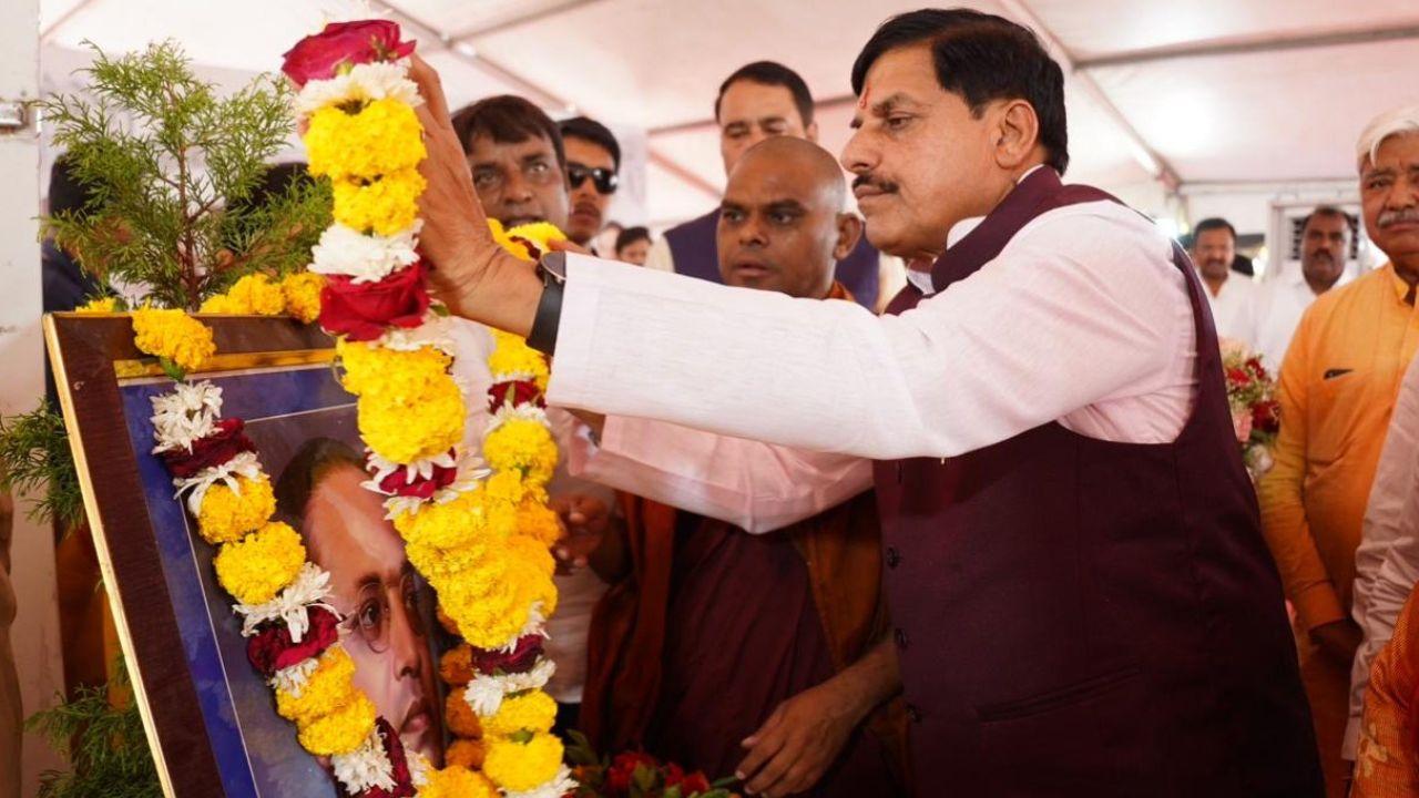 सीएम डॉ मोहन यादव ने महू पहुंचकर दी बाबा साहेब को श्रद्धांजलि, बोले- महिला सशक्तिकरण के लिए प्रतिबद्ध थे डॉ. भीमराव अंबेडकर