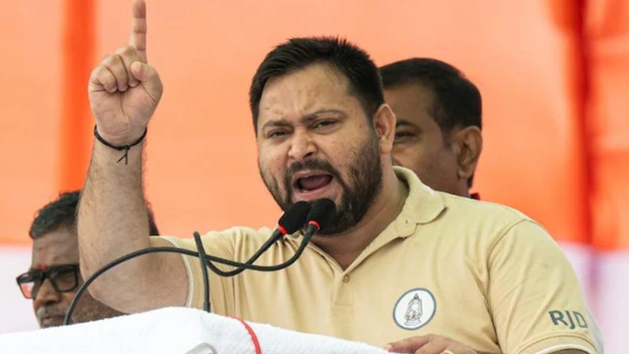 बिहार शिक्षक भर्ती पर तेजस्वी यादव ने नीतीश सरकार को घेरा, लगाया गंभीर आरोप, अपने कार्यकाल में 5 लाख नौकरियां देने का किया दावा