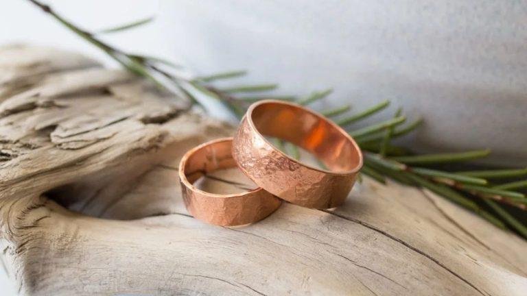 तांबे की अंगूठी दूर करेगी जीवन की सारी समस्याएं, पहनते ही बदल जाएंगे आपके दिन