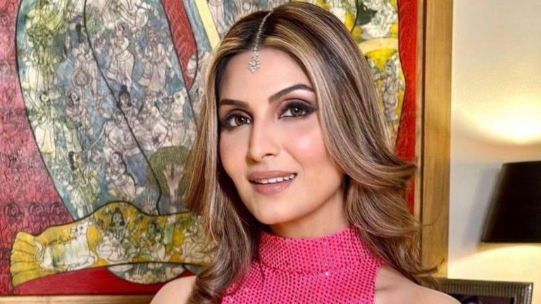 45 की उम्र में शुरुआत, रिद्धिमा कपूर ने बदल दी कपूर परिवार की पुरानी परंपरा?