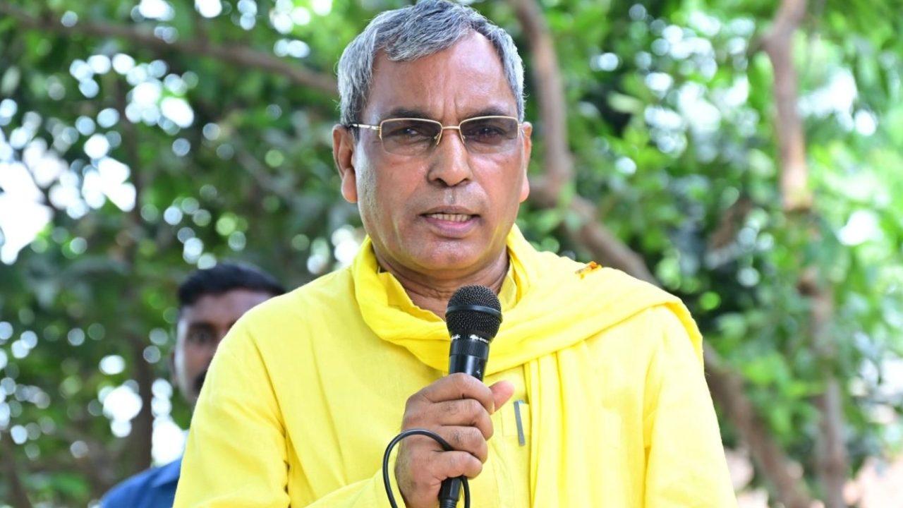 “पंचायत चुनाव कराने को लेकर सरकार पूरी तरह तैयारी..” मंत्री ओमप्रकाश राजभर का बड़ा बयान, सपा को बताया अपराधियों का संरक्षक