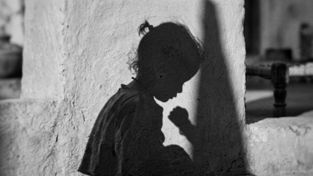 श्योपुर में मासूमियत का सौदा: 6 दिन की बच्ची ₹1 लाख में खरीदी, फिर सड़क किनारे फेंका