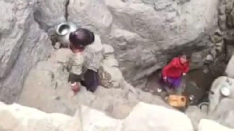 बड़वानी में जल संकट की दर्दनाक तस्वीर, रात 3 बजे पानी के लिए भटक रहे बच्चे