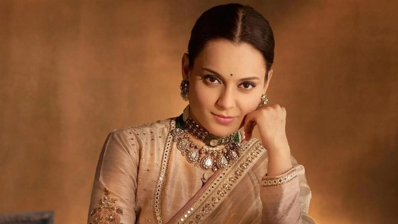 कंगना रनौत ने गुपचुप रचाई शादी? मंगलसूत्र और हरी चूड़ियां पहने आईं नजर