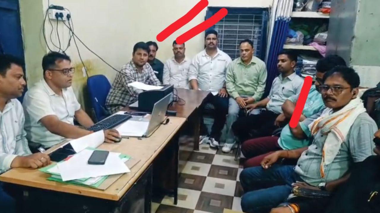 निलंबन के बाद अच्छी जगह पोस्टिंग, डीई बंद करवाने ली 80,000 रुपये रिश्वत, लोकायुक्त पुलिस ने शिक्षक और क्लर्क को रंगे हाथ पकड़ा