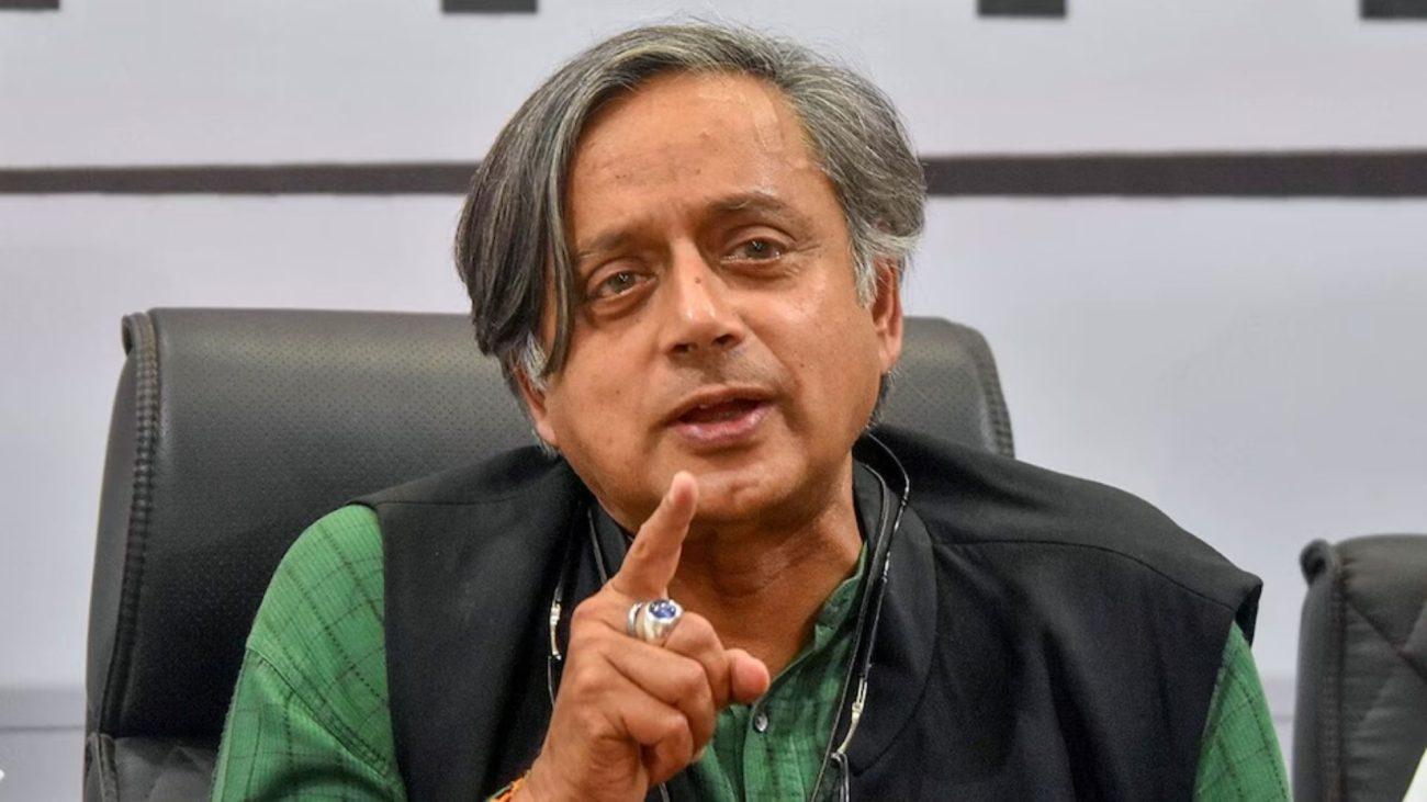 अभिषेक बनर्जी पर हुए हमले पर शशि थरूर का बड़ा बयान, बोले – ‘पत्थर फेंककर नहीं, बैलेट बॉक्स से बताओ’