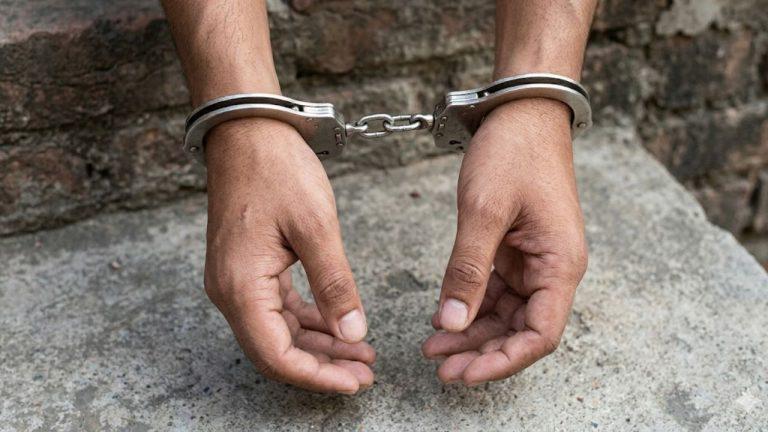 6 दिन की मासूम का सौदा! हाईवे पर मिली बच्ची से खुला बच्चा तस्करी रैकेट, स्टाफ नर्स समेत 7 गिरफ्तार