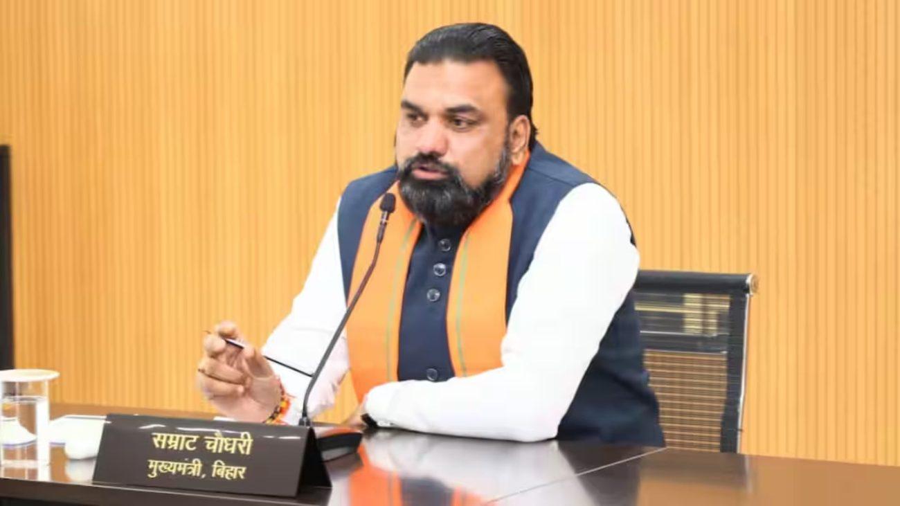 CM सम्राट चौधरी ने दिए बकरीद से पहले बिहार में सुरक्षा के कड़े निर्देश, सोशल मीडिया पर रखी जाएगी पैनी नजर