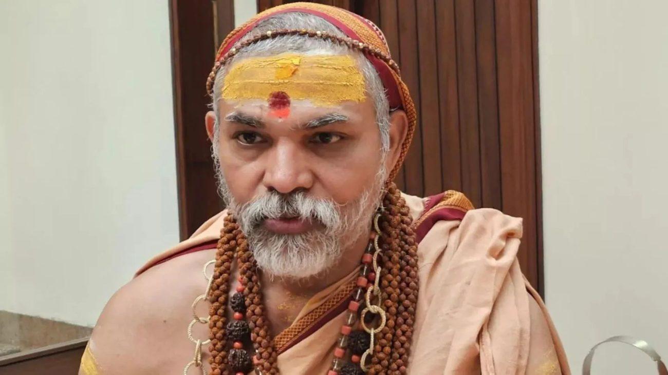शंकराचार्य अविमुक्तेश्वरानंद का PM मोदी की अपील पर पलटवार, बोले – ‘पहले सरकार अपने 8,000 करोड़ रुपये के विमान को बेचे’