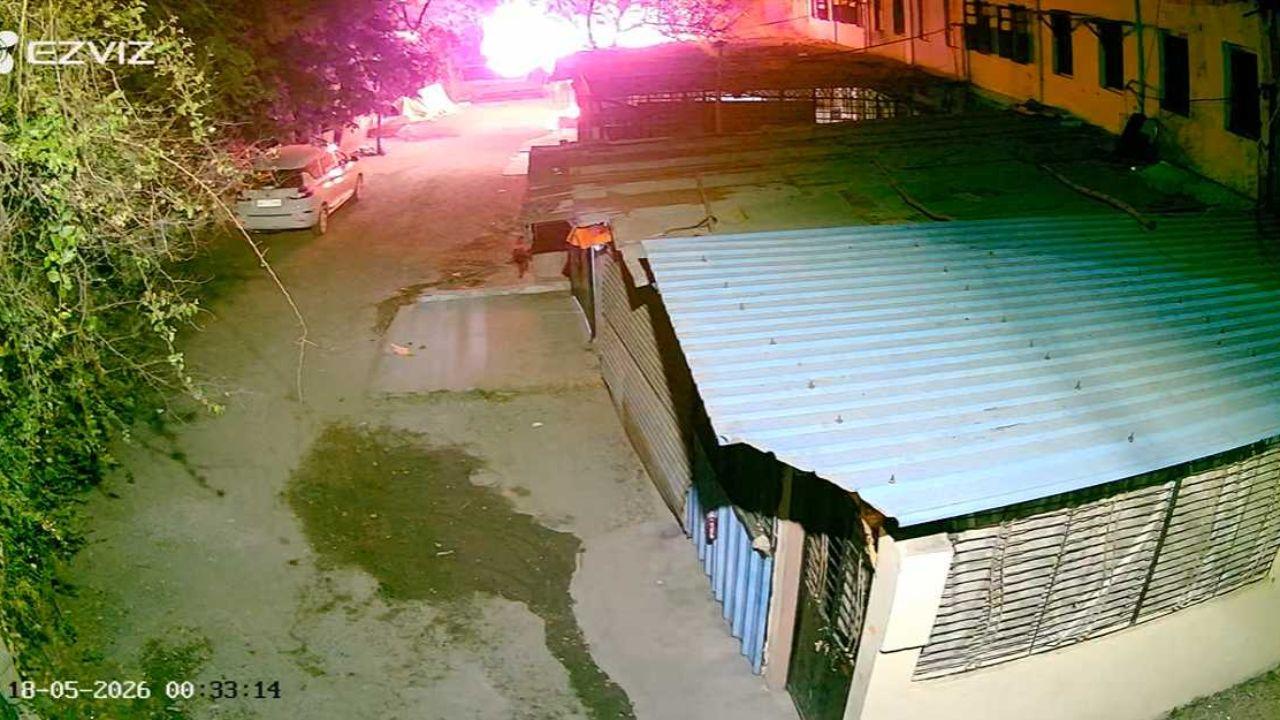 उज्जैन में आग से मचा हड़कंप, गोदाम जलकर खाक, कैमरे में दिखा संदिग्ध