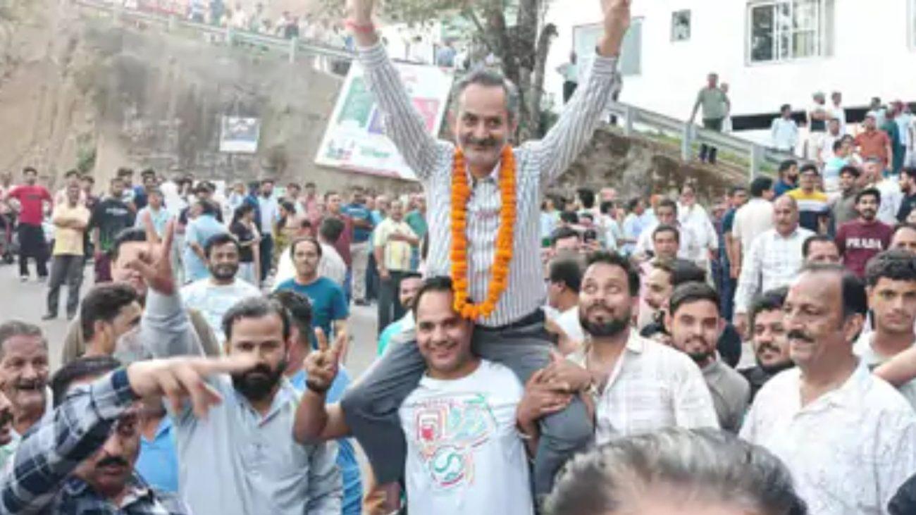 हिमाचल निकाय चुनाव: 69.16% हुई वोटिंग, कांग्रेस-भाजपा समर्थित 3-3 पार्षद जीतें, गगरेट में BJP ने किया क्लीन स्वीप