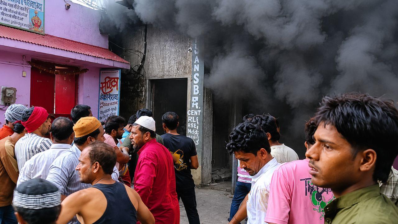 बुरहानपुर में भीषण आग से मची अफरा-तफरी, रस्सी गोदाम जलकर खाक, बाल-बाल बचा परिवार
