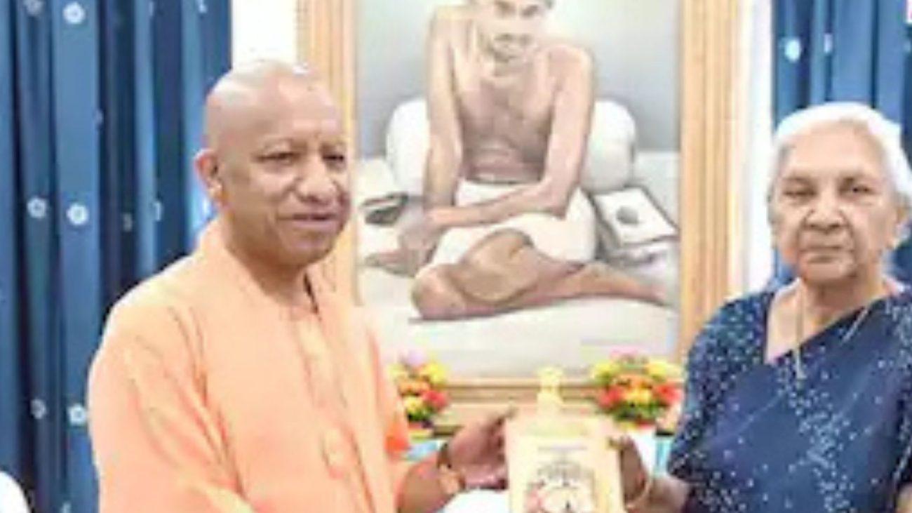 CM योगी ने राज्यपाल आनंदीबेन पटेल से की मुलाकात, कल कैबिनेट विस्तार संभव