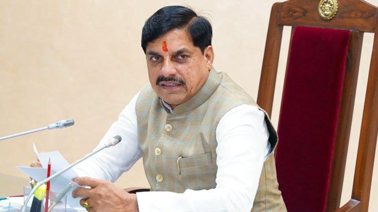 MP कैबिनेट: मोहन कैबिनेट ने तबादला नीति-2026 को मंजूरी दी, 1 से 15 जून तक होंगे ट्रांसफर, पति-पत्नी की पोस्टिंग और बीमार कर्मचारियों को राहत