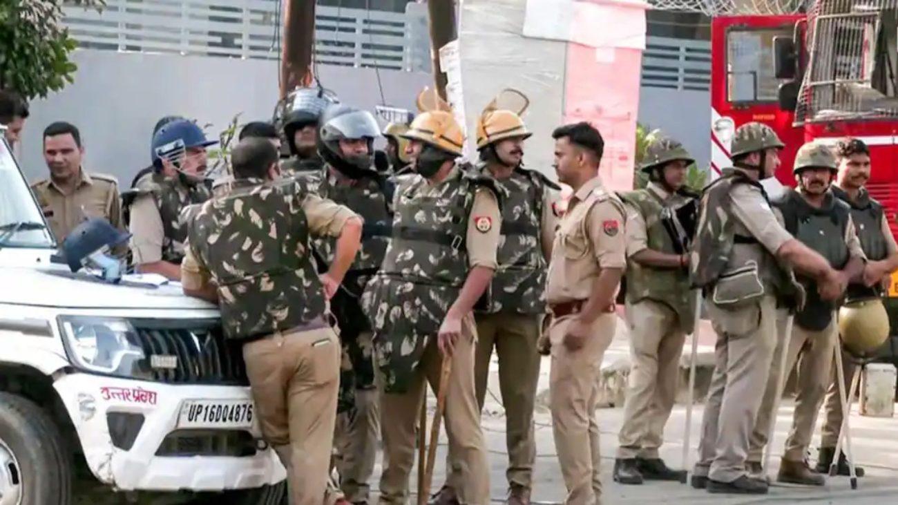 नोएडा में धारा 163 लागू, संवेदनशील इलाकों में ड्रोन व CCTV से निगरानी, जानिए क्या है इसके पीछे का कारण?
