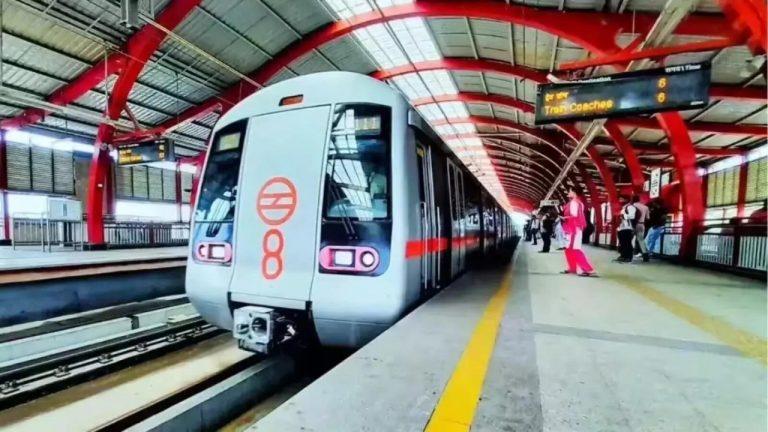 आज दिल्ली में मेट्रो मंडे, DMRC ने बढ़ाए ट्रेनों के फेरे, सड़कों पर दौड़ेगी 6 हजार से ज्यादा बसें
