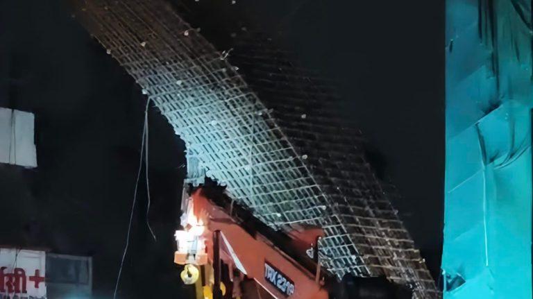 Bhopal News: मेट्रो निर्माण कार्य के दौरान हादसा, पिलर झुकने से 11KV की बिजली लाइन क्षतिग्रस्त, देर रात करोंद इलाके की घटना