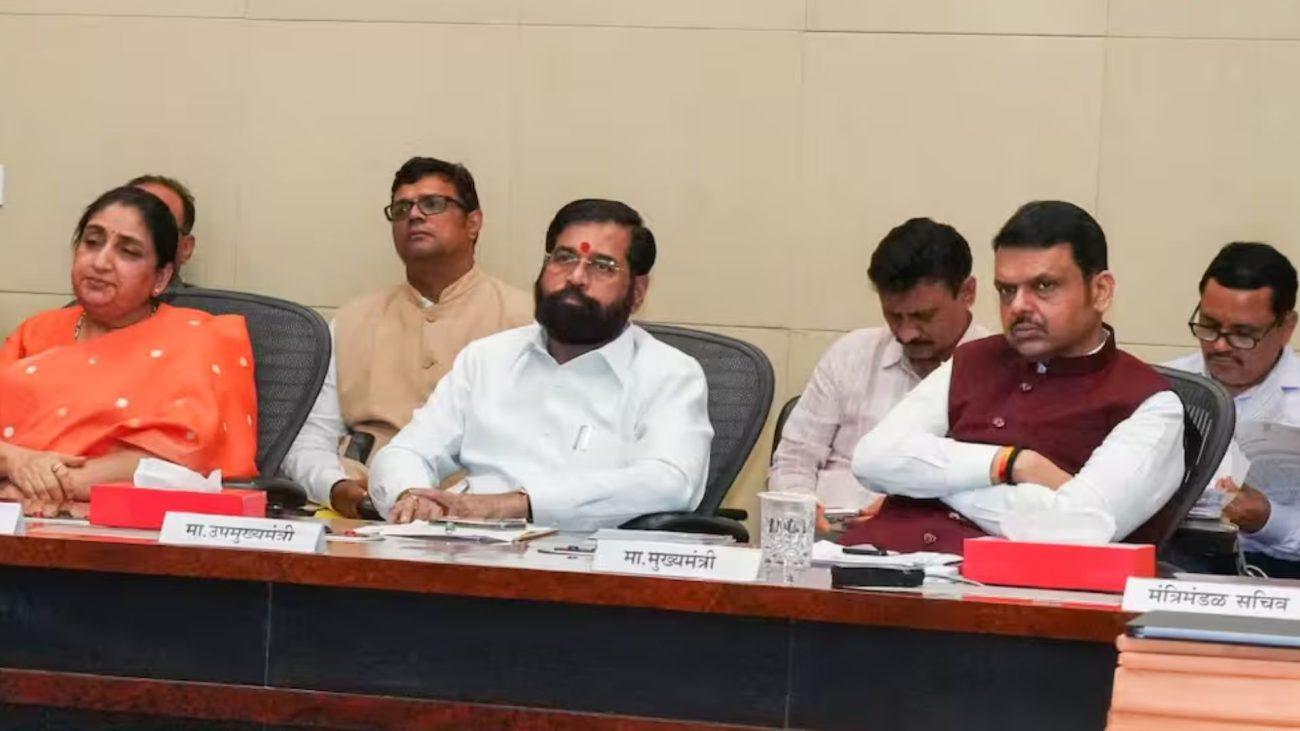 महाराष्ट्र कैबिनेट का बड़ा फैसला, 33 से बढ़कर 43 हुए प्रशासनिक विभाग, किसानों को दी बड़ी राहत
