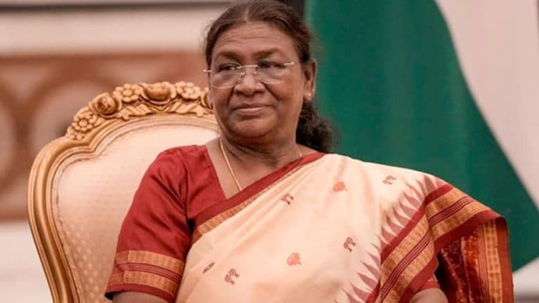 राष्ट्रपति द्रौपदी मुर्मू को जन्मदिन पर देशभर से मिल रही शुभकामनाएं, जानें कैसा रहा पार्षद से सर्वोच्च संवैधानिक पद तक पहुंचने का सफर