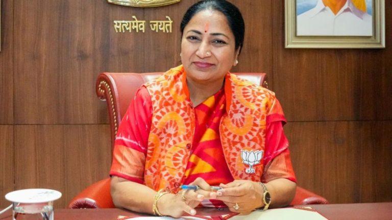 दिल्ली में अवैध निर्माण पर होगी अब 2 साल की जेल, रेखा गुप्ता सरकार का बड़ा फैसला, पढ़ें खबर