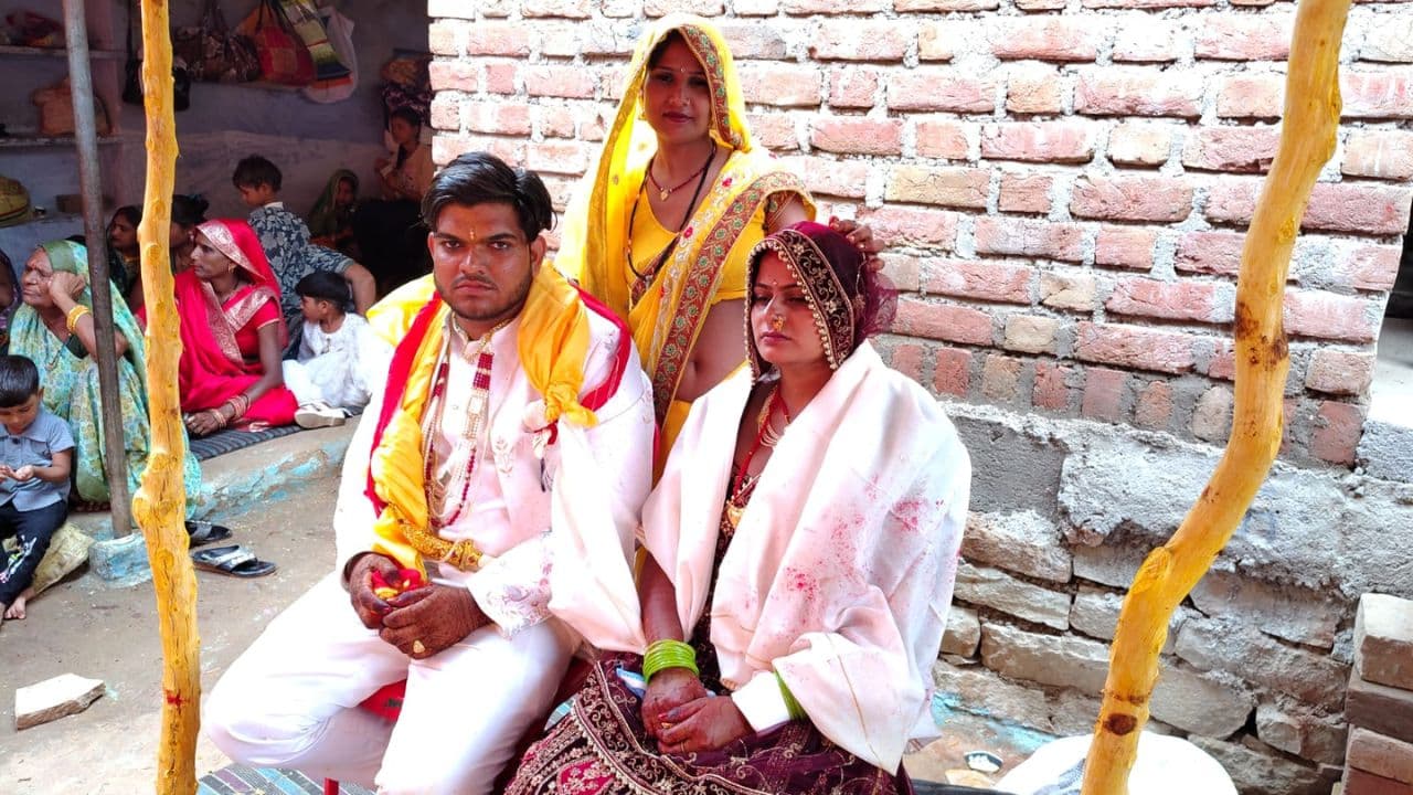 नीले ड्रम का खौफ़, दो दिन पहले हुई शादी, घर से भागी दुल्हन, वापस लाए परिजन, पति ने किया साथ रहने से इनकार