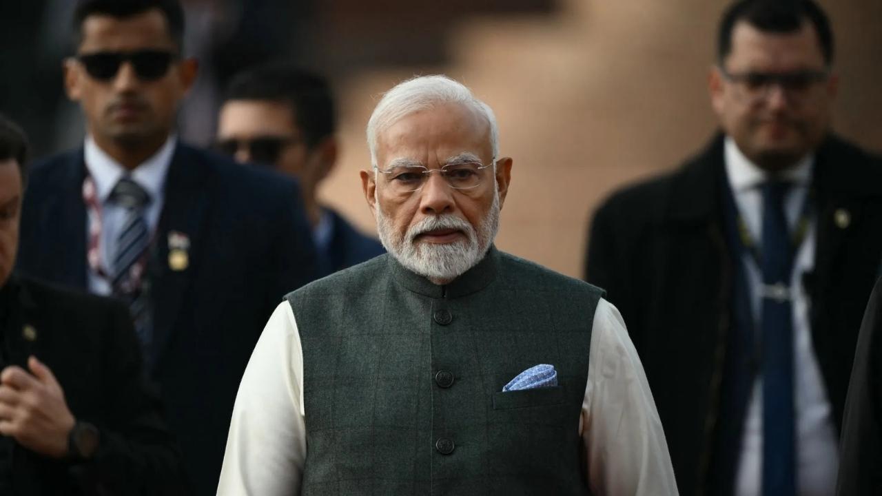 फ्रांस और स्लोवाकिया के दौरे पर रवाना पीएम मोदी, जी7 समिट का बनेंगे हिस्सा