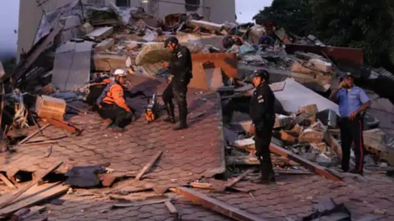 वेनेजुएला में 7.5 तीव्रता का भूकंप, कराकस में इमारतें गिरीं, 126 साल में सबसे बड़ा झटका, जापान में भी आया भूकंप