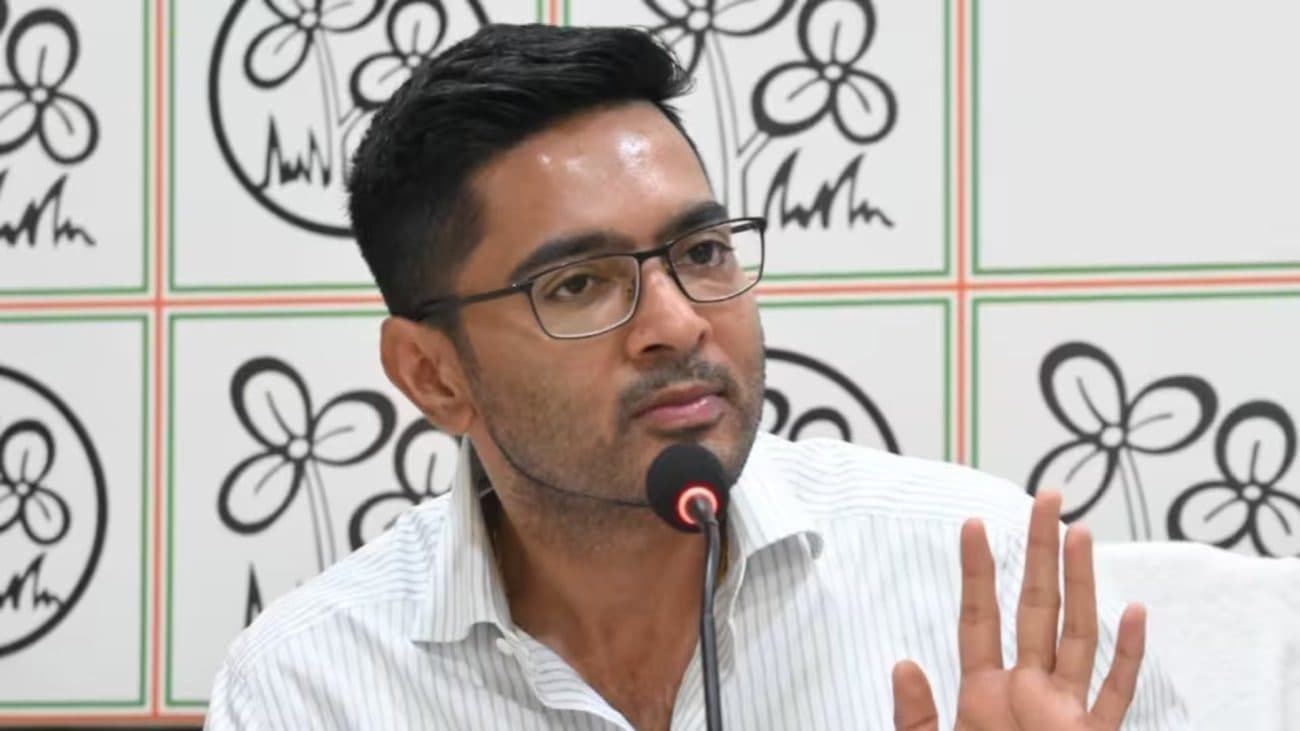 अभिषेक बनर्जी को मध्य प्रदेश HC से लगा बड़ा झटका, गिरफ्तारी वारंट पर लगी रोक हटी