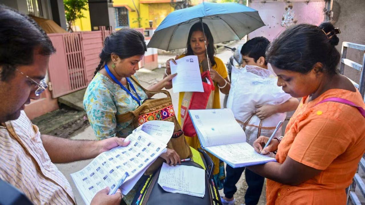 उत्तराखंड SIR: निर्वाचन आयोग का बड़ा फैसला, सभी बीएलओ को मिलेगा मोबाइल रिचार्ज भत्ता, 8 जून से शुरू होगा घर-घर गणना अभियान