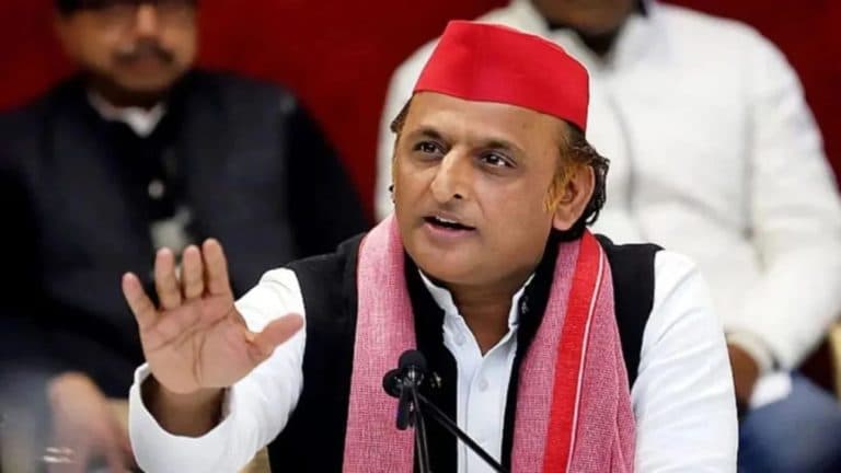 राम मंदिर चढ़ावा मामले में FIR पर भड़के अखिलेश यादव, बोले – ‘बड़े लोगों को बचाया जा रहा’
